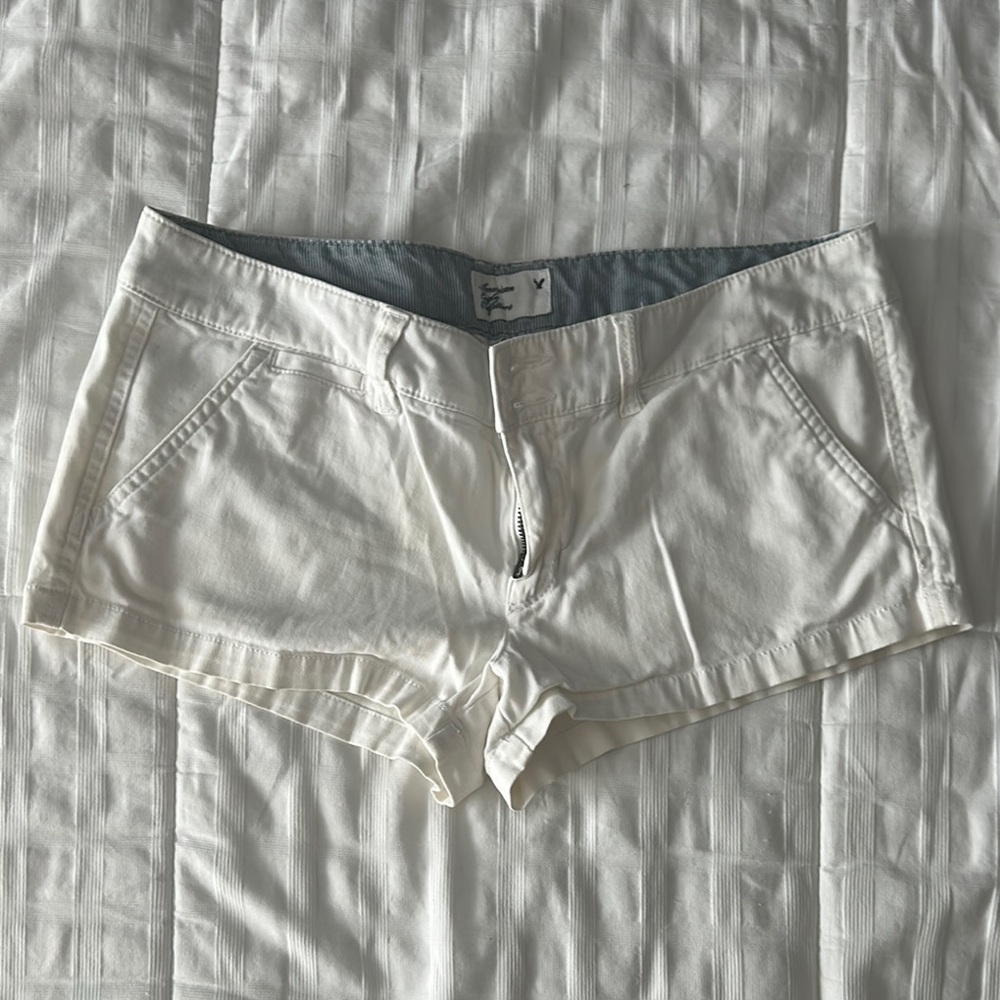 American Eagle Outfitters White Jean Shorts Classic Style